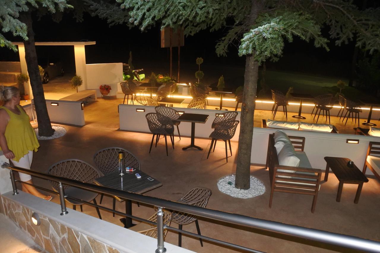 Hotel Konaki Arnaía Esterno foto